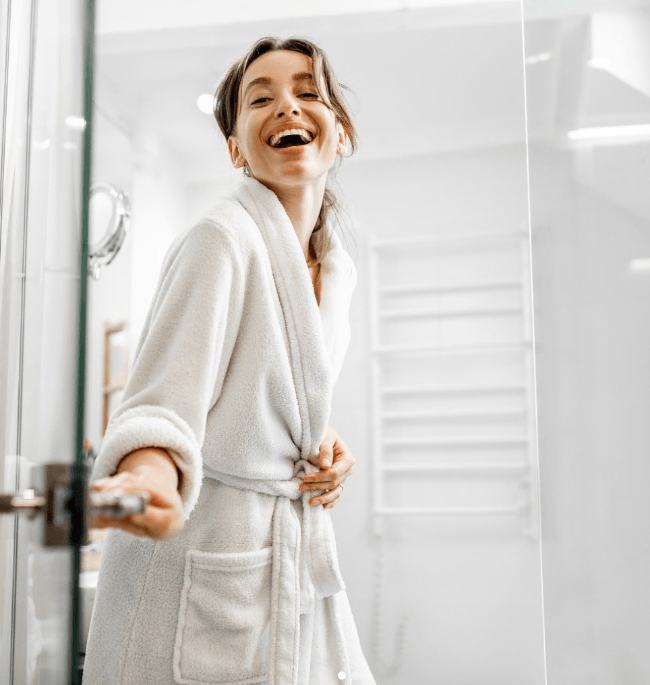 The Benefits of a Wall-Mounted Shower Foot Rest